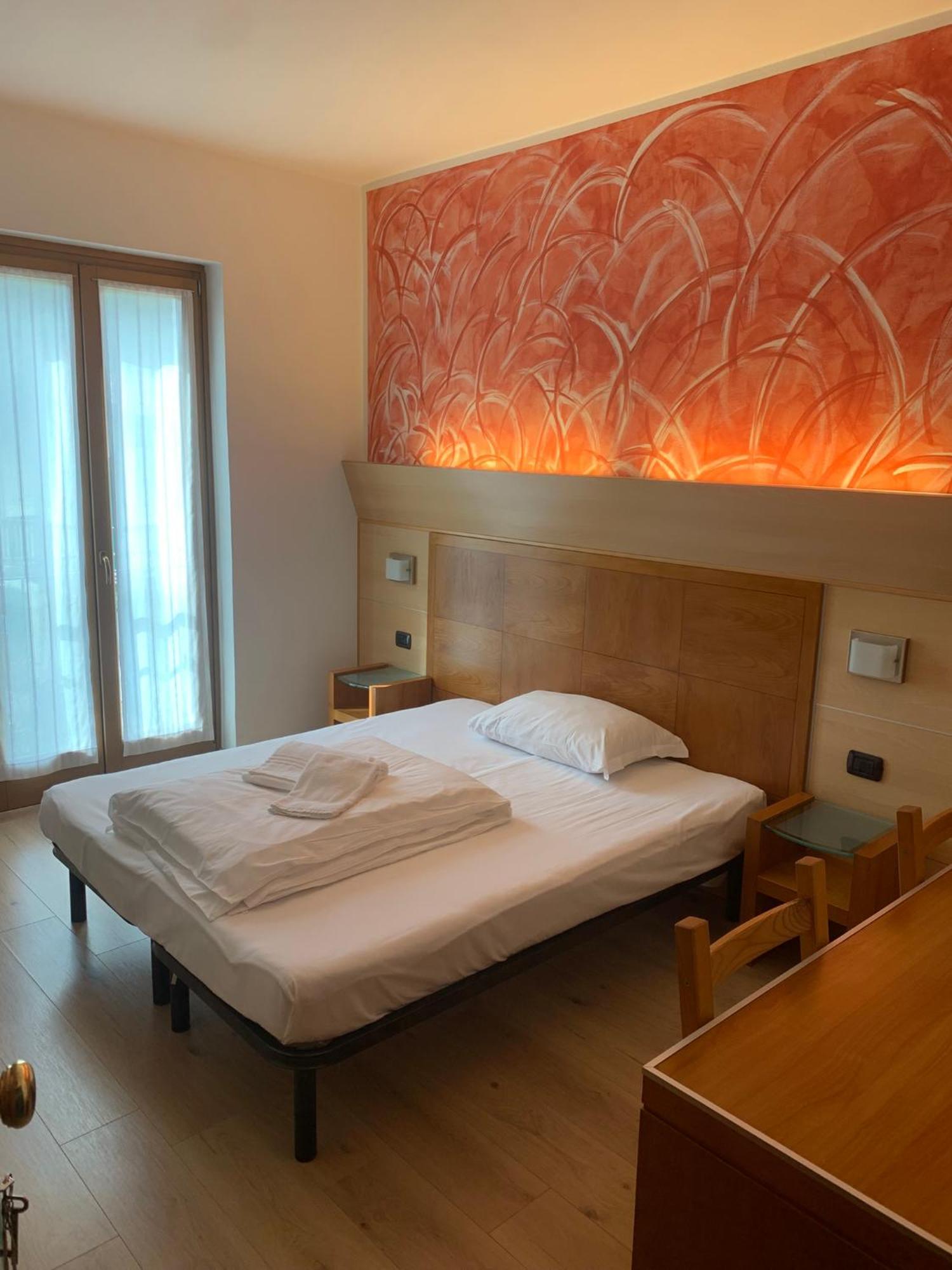 Hotel Garni Delle Rose Ceniga Extérieur photo